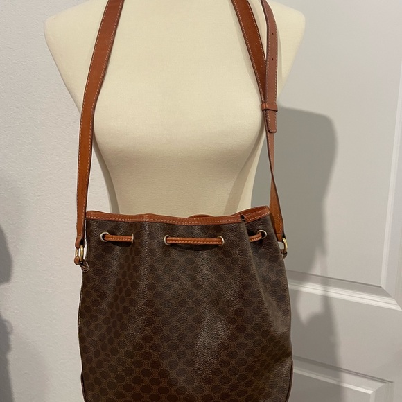 Authentic Vintage Celine drawstring shoulder bag - Picture 14 of 16